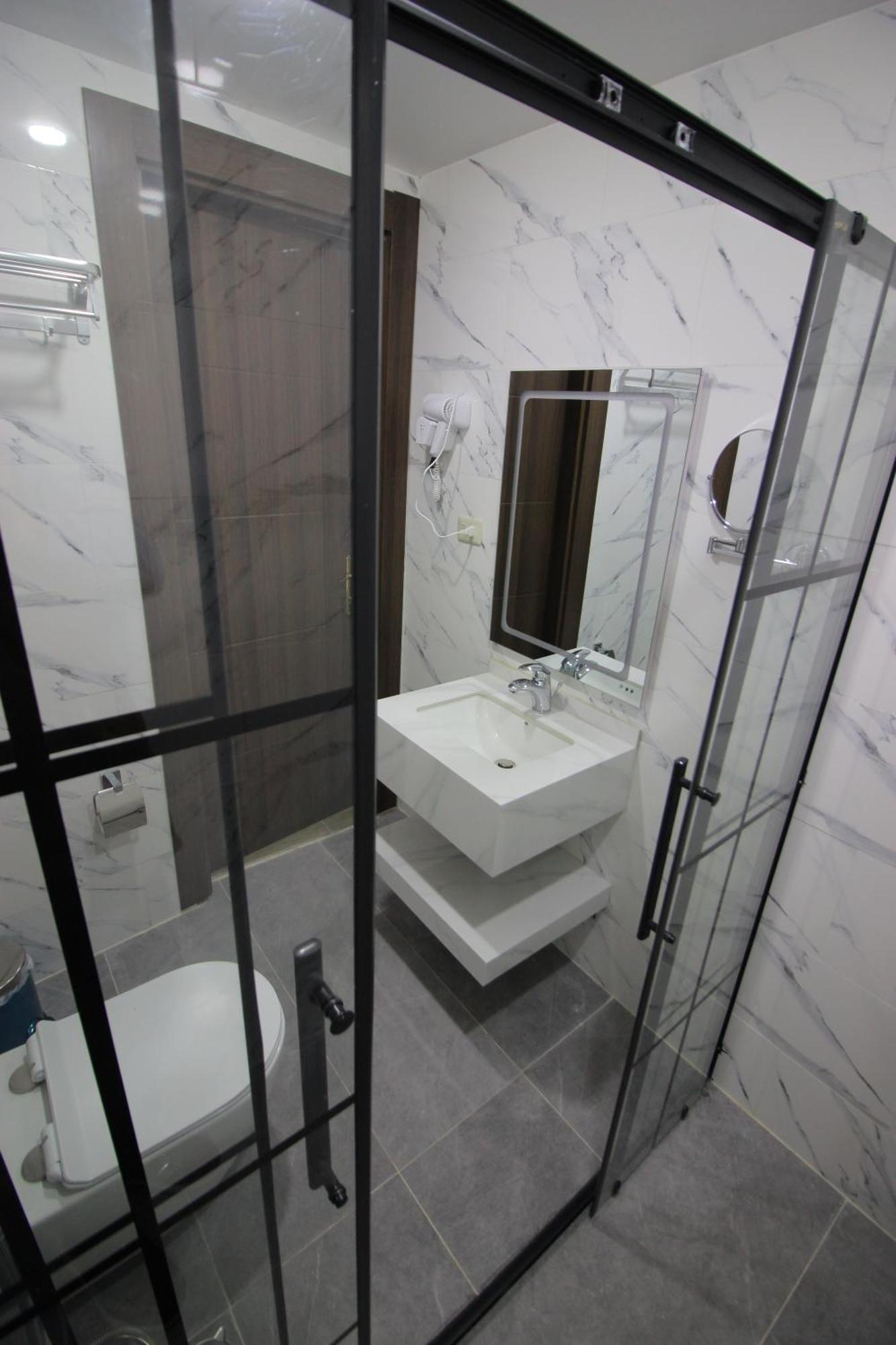 Beirut Hotel 2 New Amman Ngoại thất bức ảnh