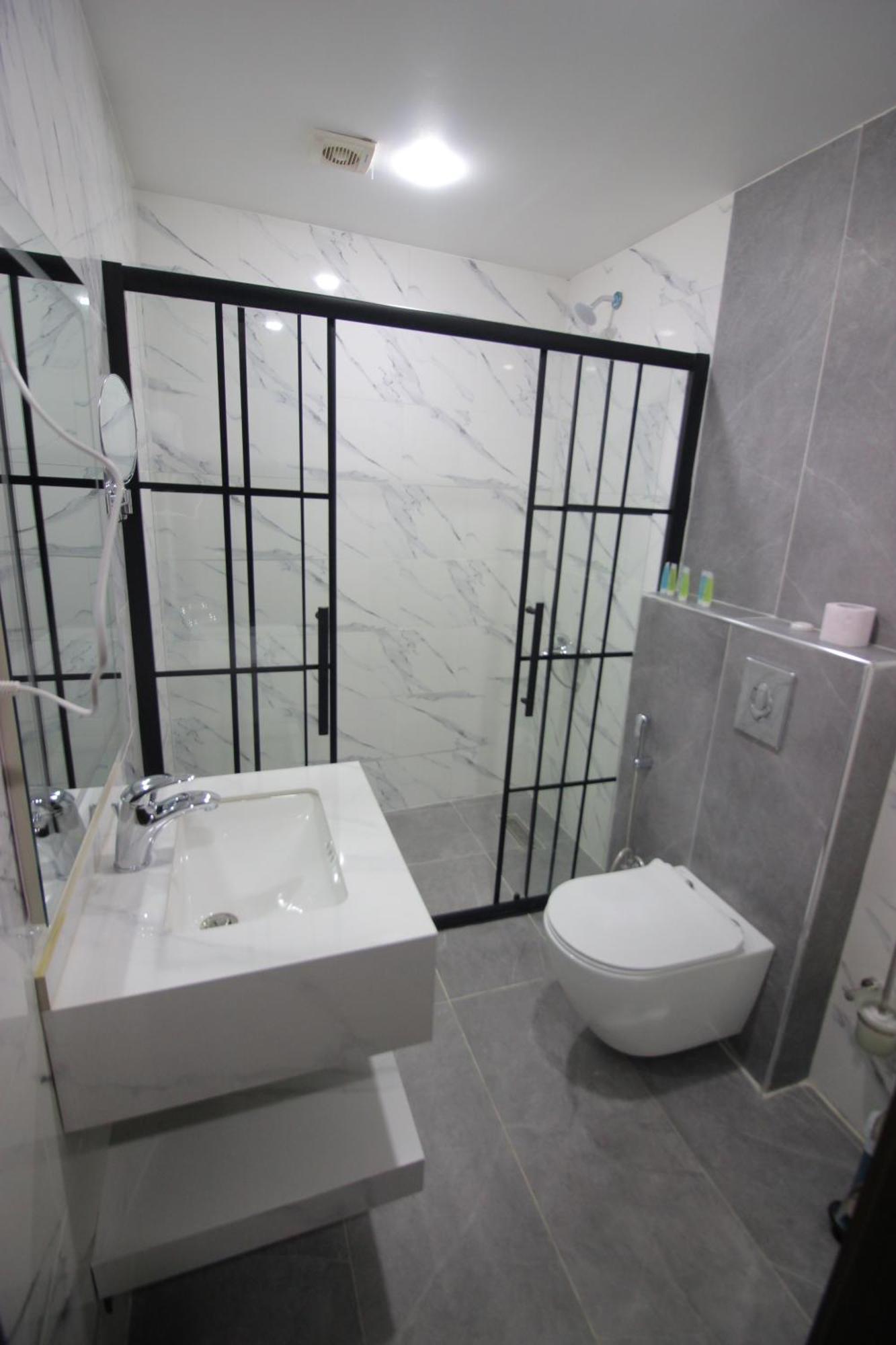 Beirut Hotel 2 New Amman Ngoại thất bức ảnh