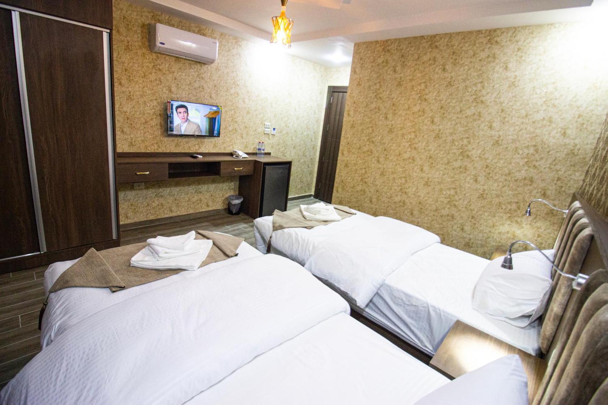Beirut Hotel 2 New Amman Ngoại thất bức ảnh
